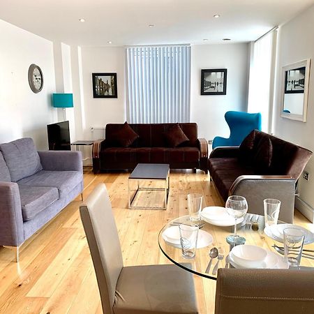 Modern London Excel 2 Bedrooms 2 Bathrooms, Parking, Kitchen, Lounge, Balcony Apartment Exterior photo